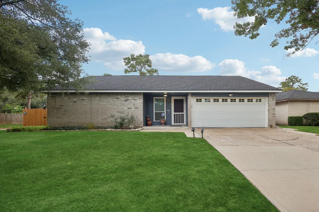 Photo of 22414 Millgate Drive