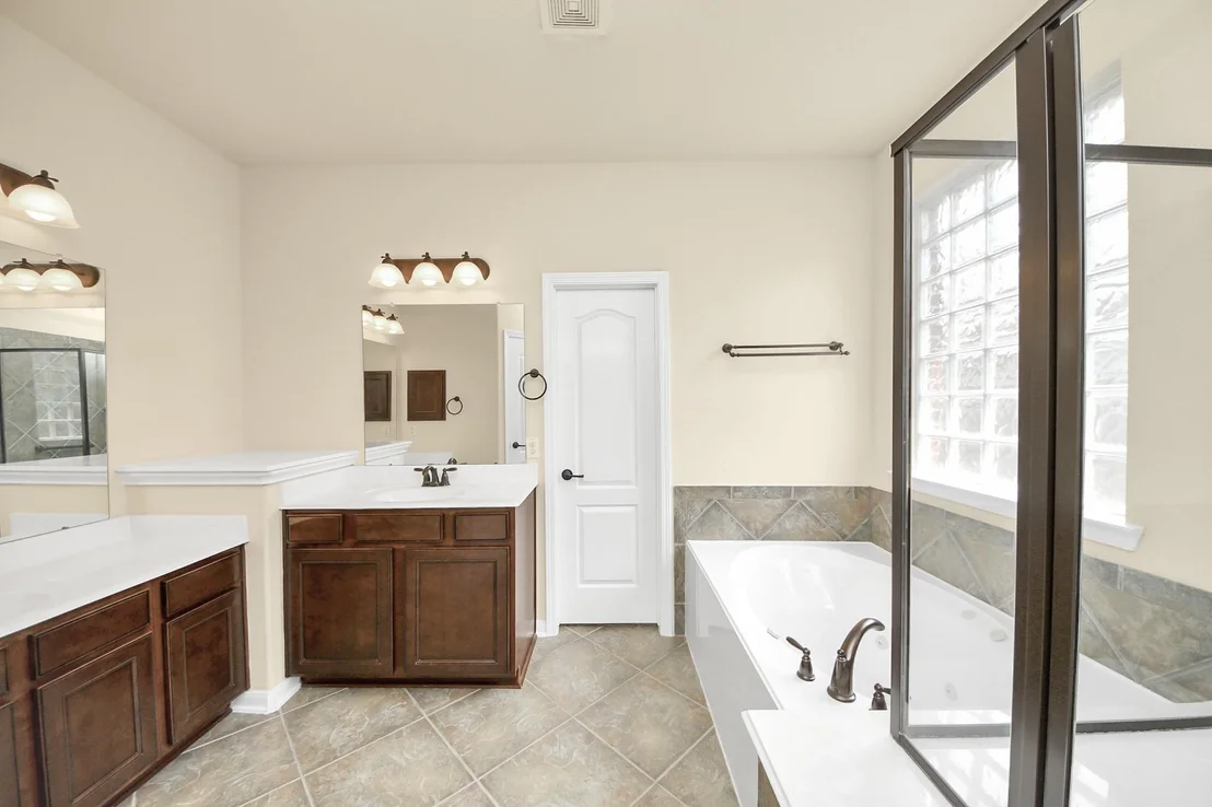 Photo of 9427 Thurber Ridge Drive