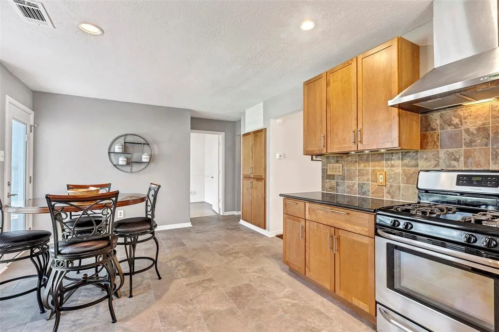 Photo of 38 Cricket Hollow Place