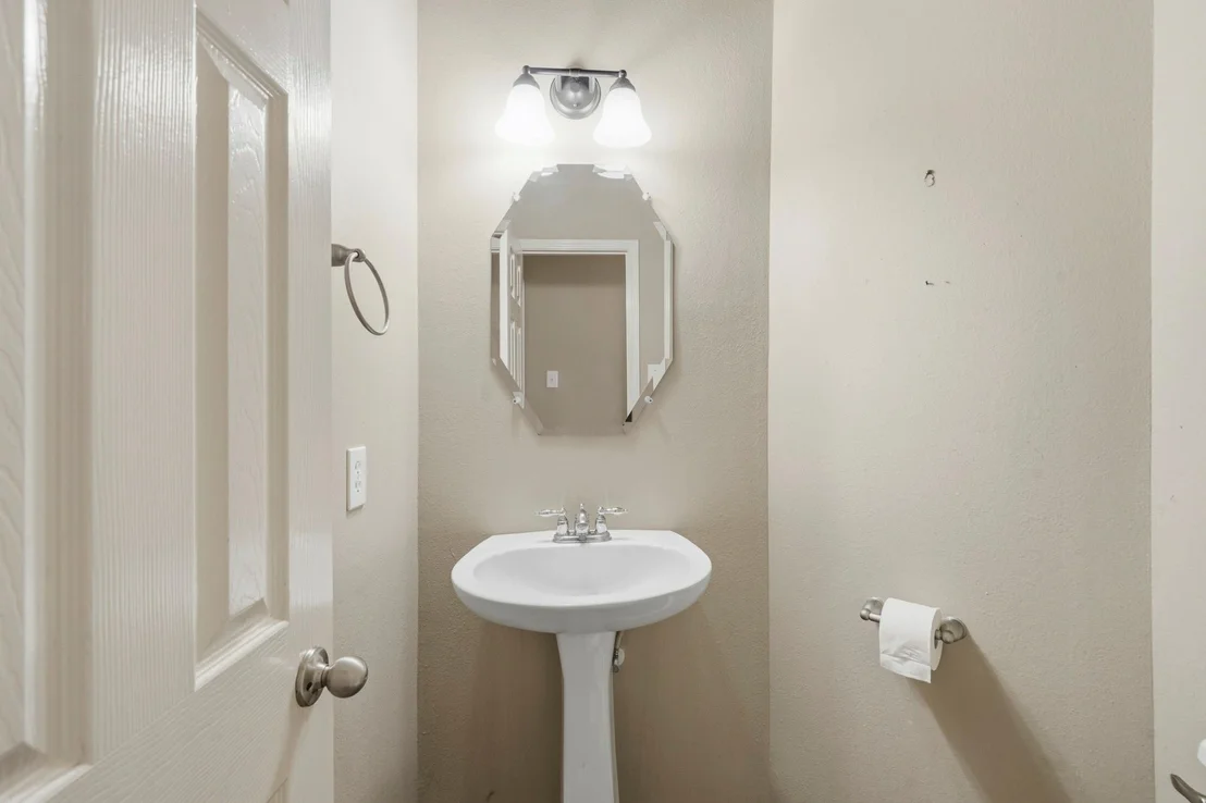 Photo of 28250 Daystrom Lane