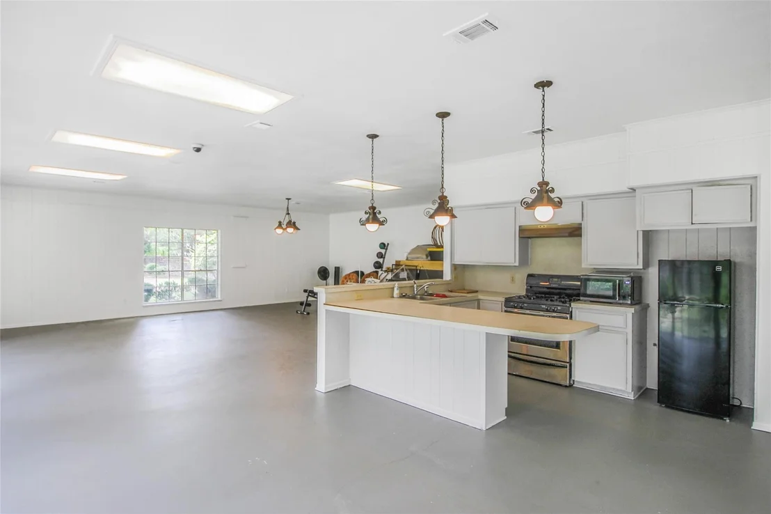 Photo of 536 Oak Drive