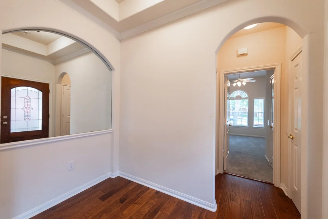 Photo of 5306 Thorngate Court