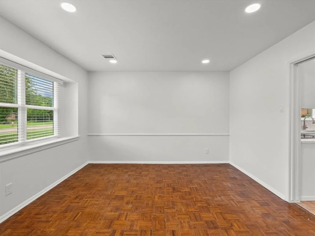 Photo of 110 Harborcrest Drive
