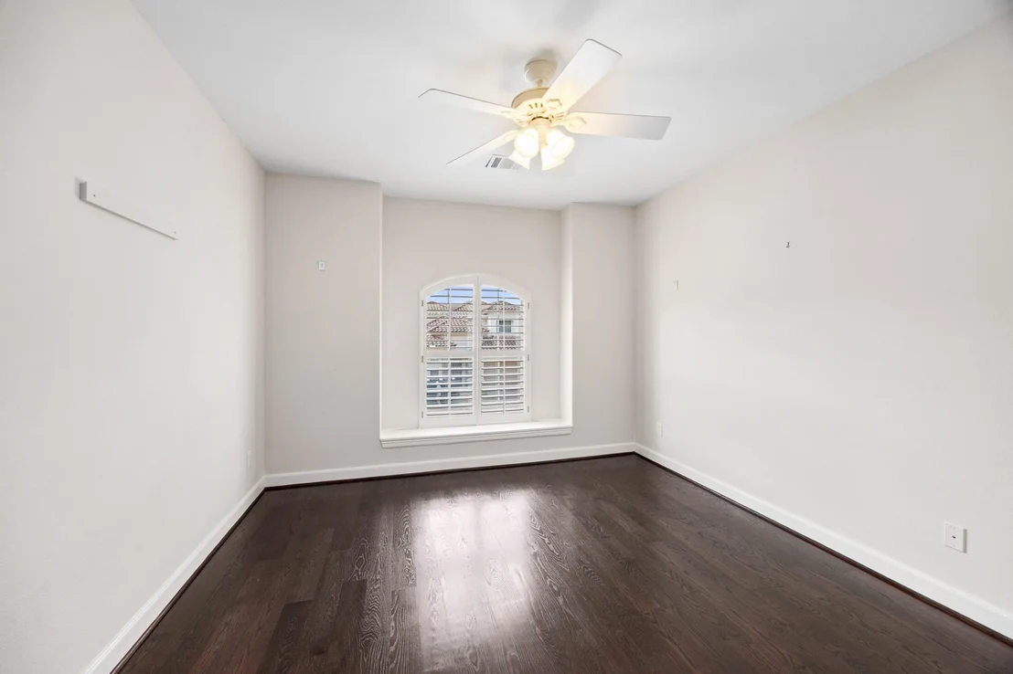 Photo of 2814 Tudor Manor