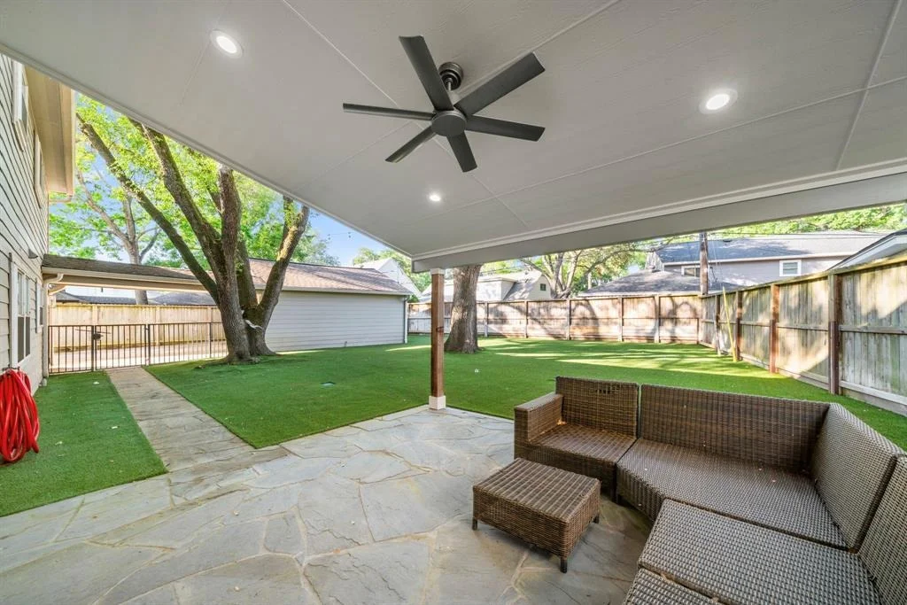 Photo of 14426 Twisted Oak Lane