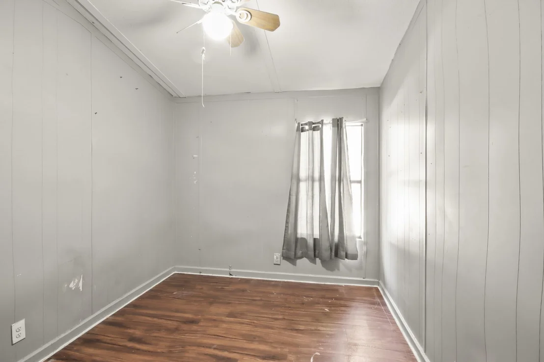Photo of 17317 E Greenleaf Lane