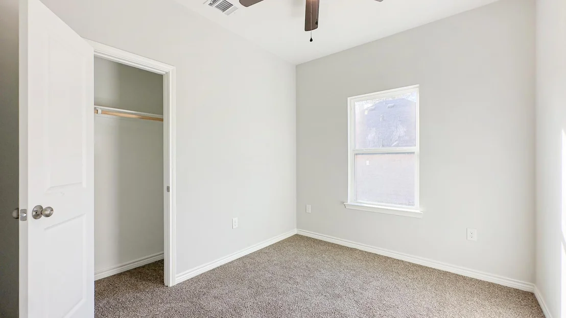 Photo of 3012 Comanche