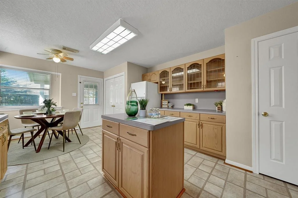 Photo of 21018 Carmel Valley Drive