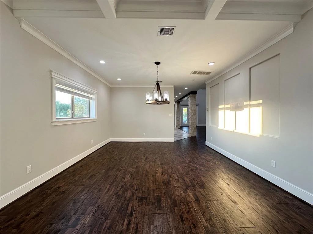 Photo of 7737 Brookside Road