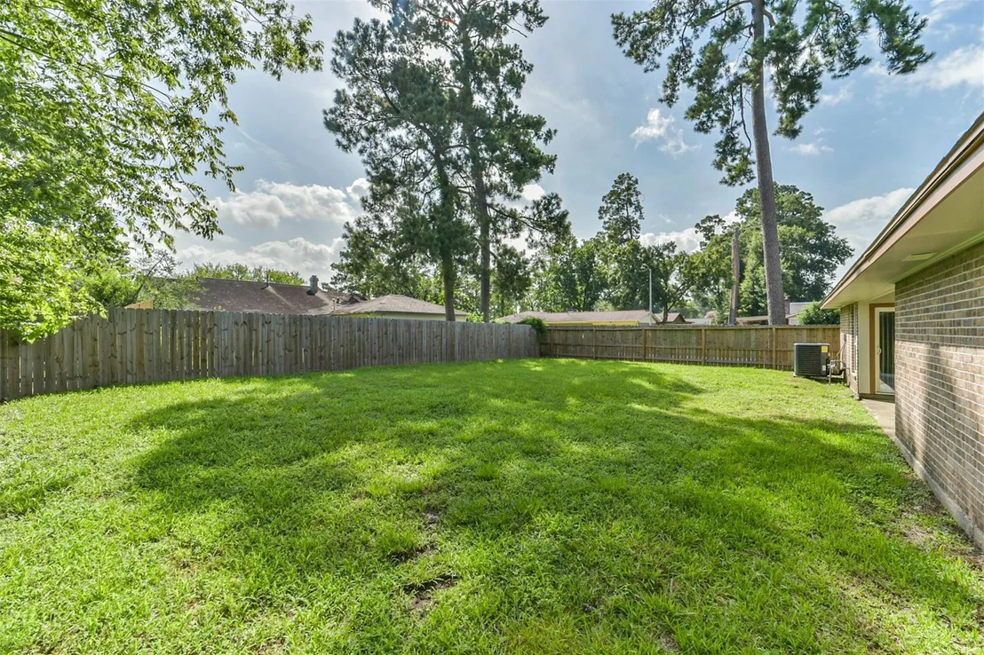 Photo of 17502 Huntersglen Circle