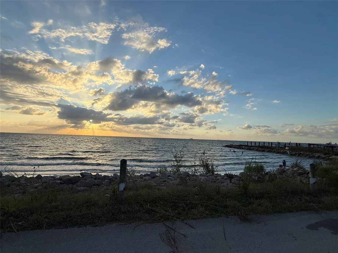 Photo of 127 5th Street