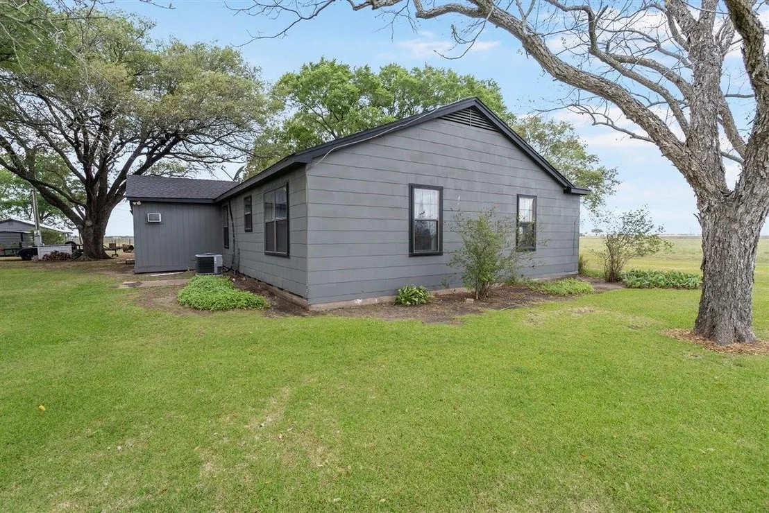 Photo of 13339 Bj Dusek Road