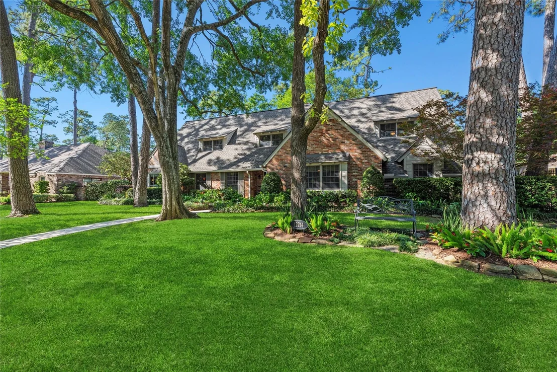 Photo of 12214 Cobblestone Drive