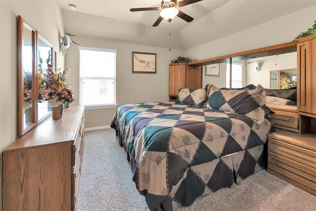 Photo of 203 Gaillardia Court