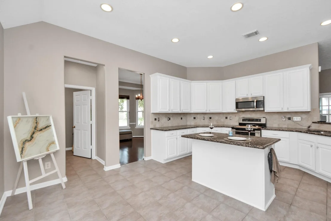 Photo of 23939 River Place Drive