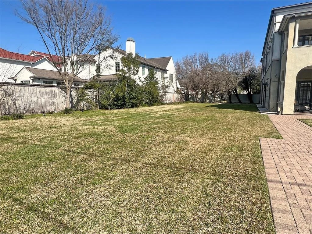 Photo of 6626 Brompton Road