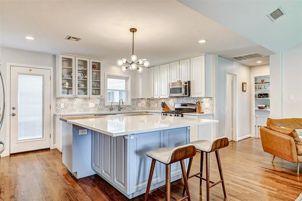 Photo of 1414 Thornton Road