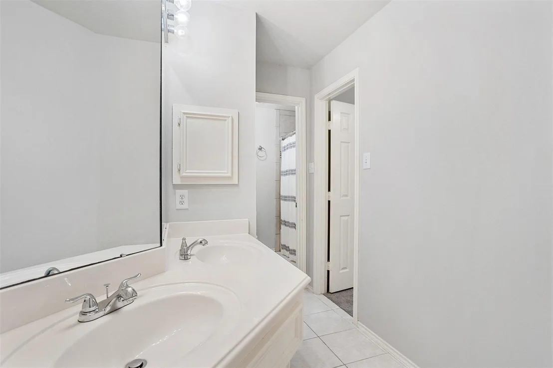 Photo of 132 Emerald Cloud Lane