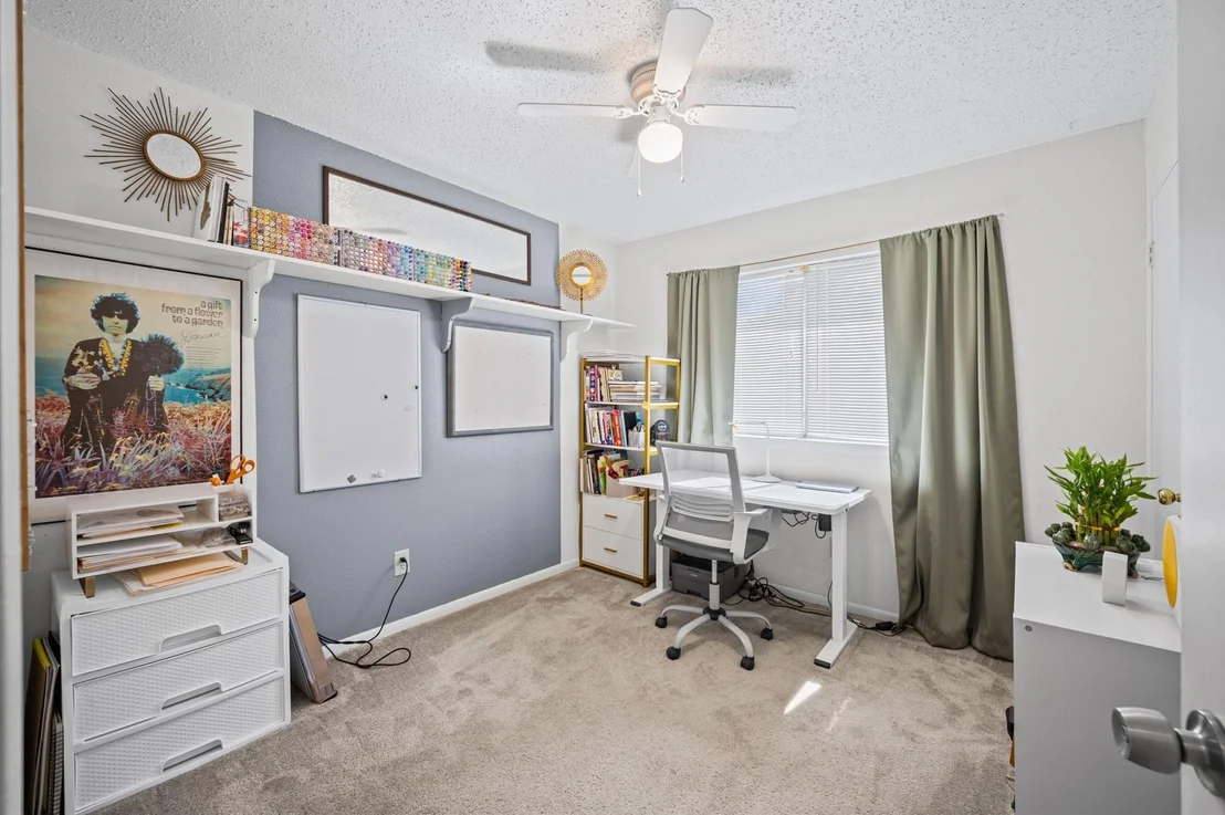 Photo of 9622 Poynes Drive
