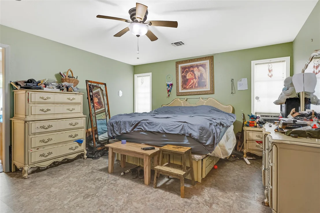Photo of 505 Oak Drive