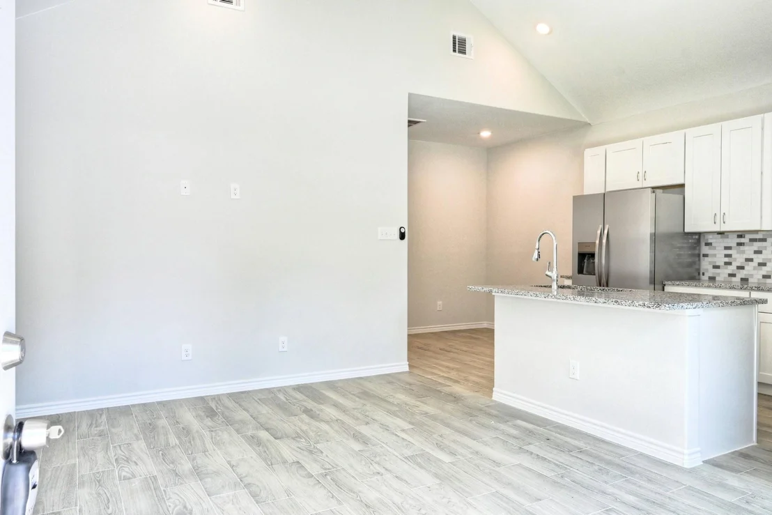 Photo of 11789 White Cedar