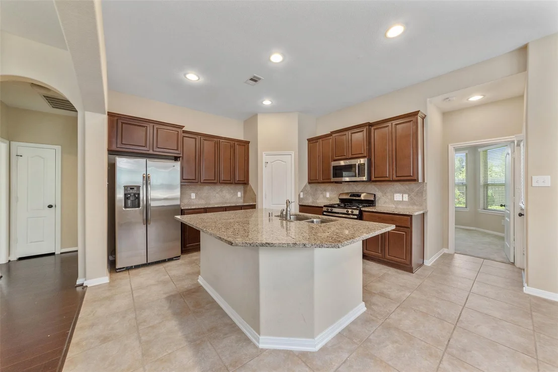 Photo of 15 Butternut Grove Place