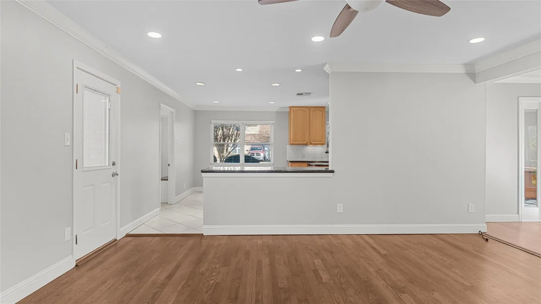 Photo of 11002 Renwick Drive