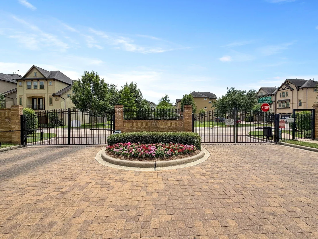 Photo of 10206 Spring Shadows Park Circle