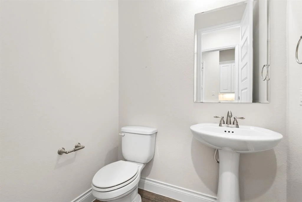 Photo of 28223 Green Meadow Way