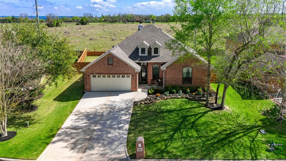 Photo of 3534 Stonehenge Drive