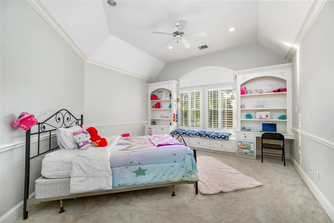 Photo of 16122 Wimbledon Forest Drive