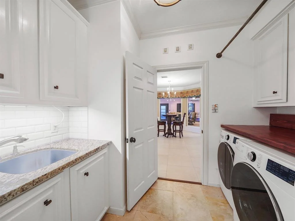 Photo of 20006 Ambervine Circle
