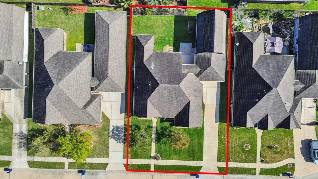 Photo of 6827 Davy Crockett Drive