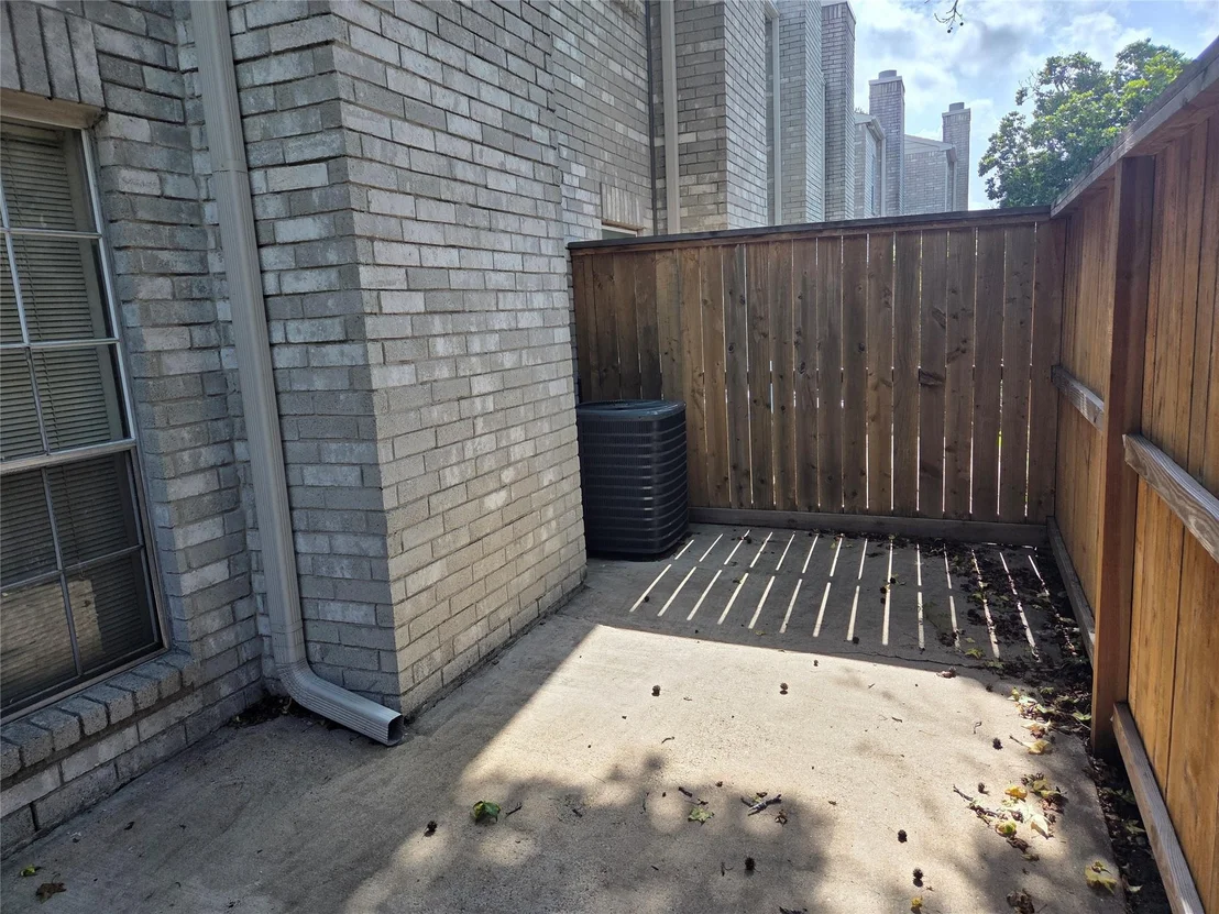 Photo of Unit 106 at 3780 Tanglewilde Street