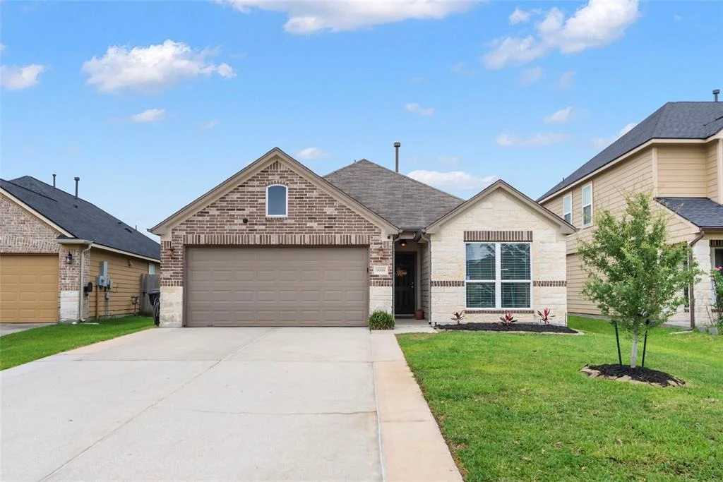 Photo of 9998 Chimney Swift Lane