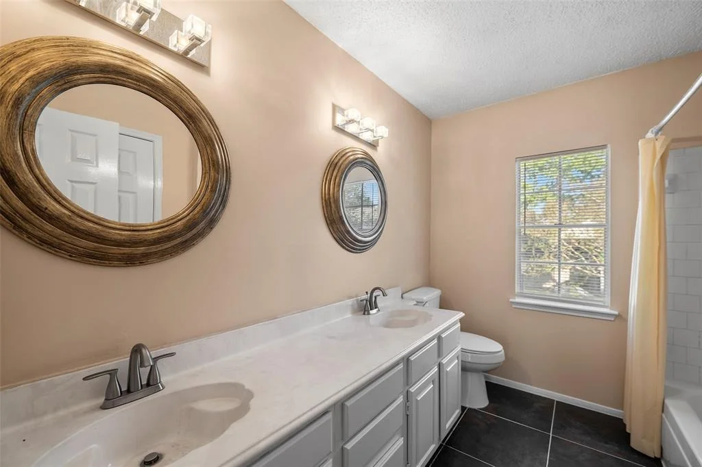 Photo of 16326 Hickory Point Road