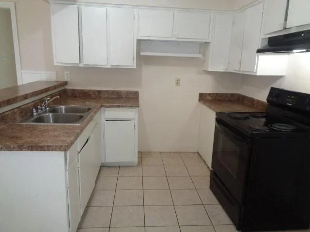 Photo of 4002 Cloverbrook Drive