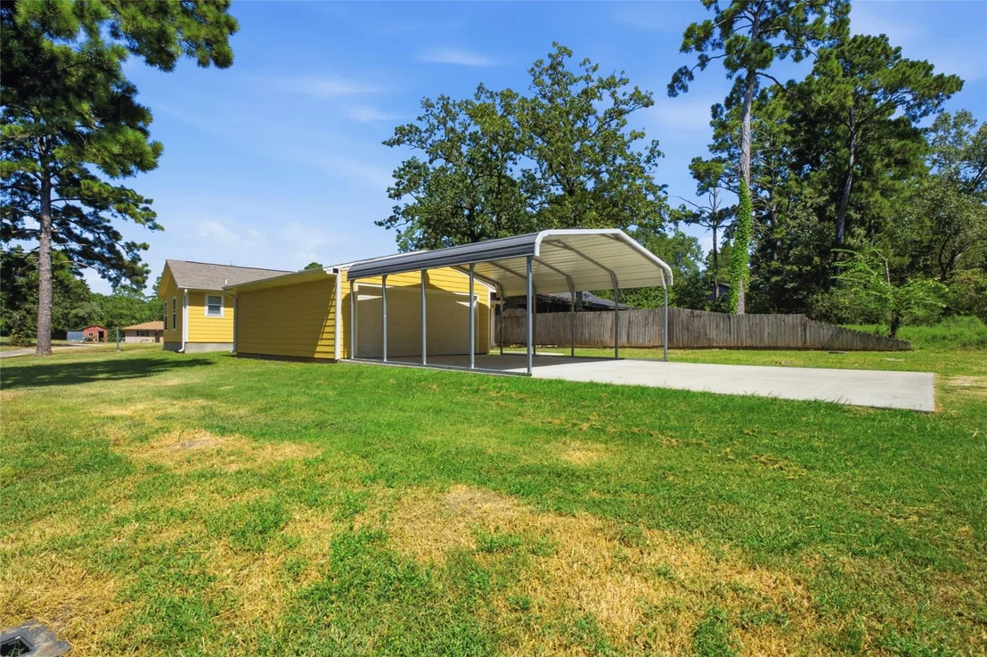 Photo of 340 Oak Ridge Drive