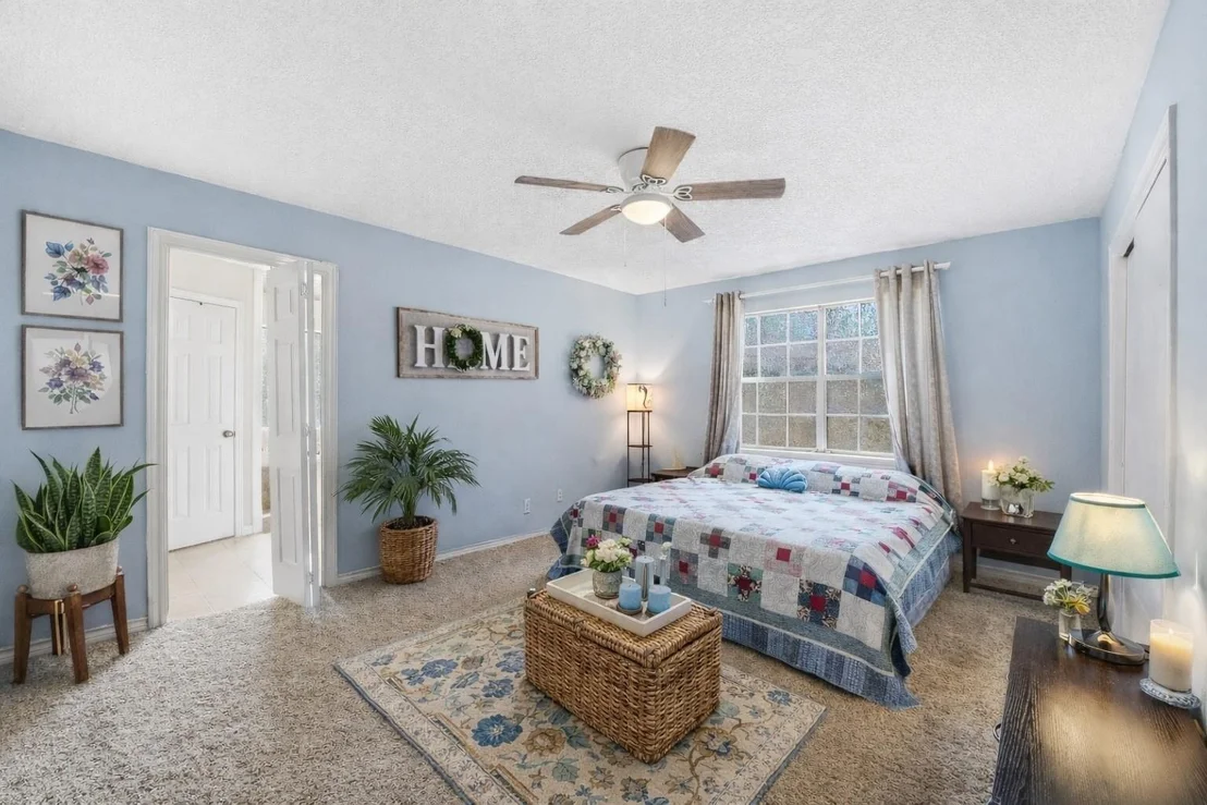 Photo of 22338 Wetherburn Lane