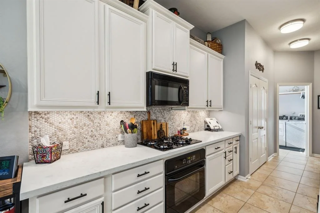 Photo of 2702 Driftwood Drive