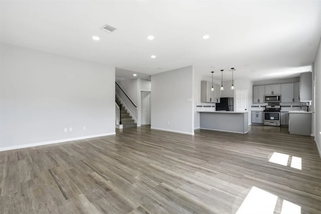 Photo of 21330 Amesbury Meadow Lane