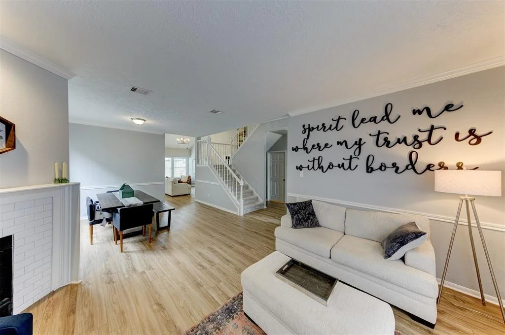 Photo of 1005 Glenview Drive