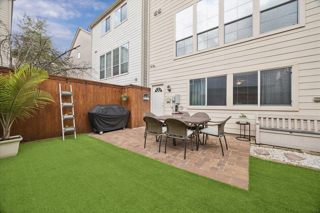 Photo of 5911 Katy Street