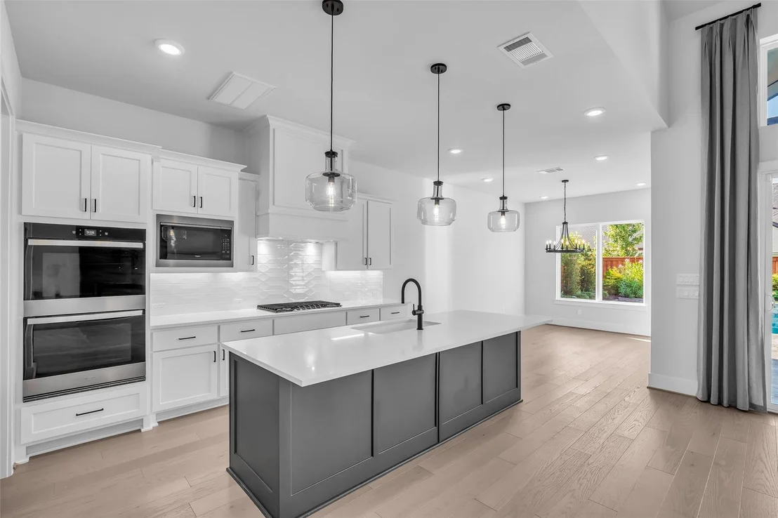 Photo of 4708 Lorelai Lane