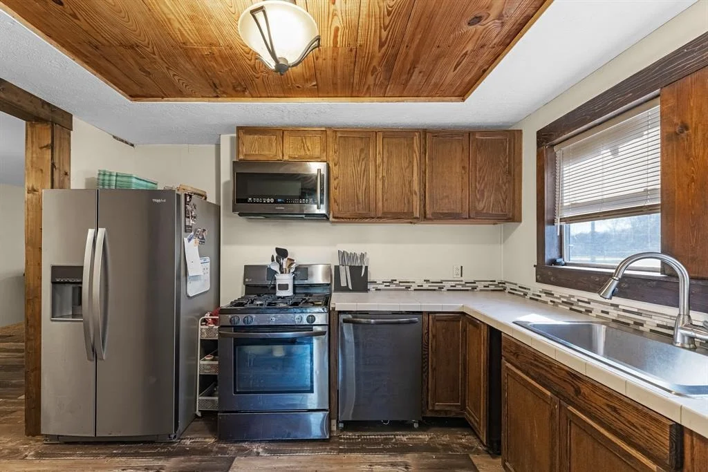 Photo of 716 Jones Road