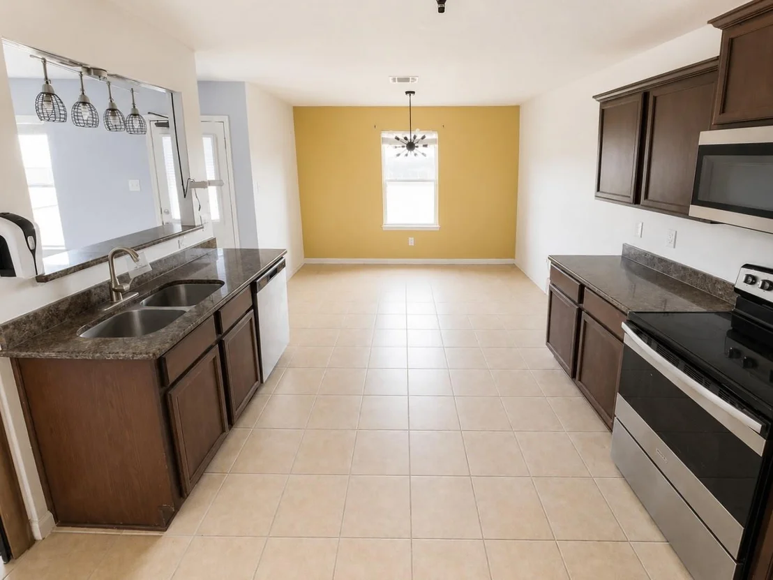 Photo of 341 Comanche Plains Road