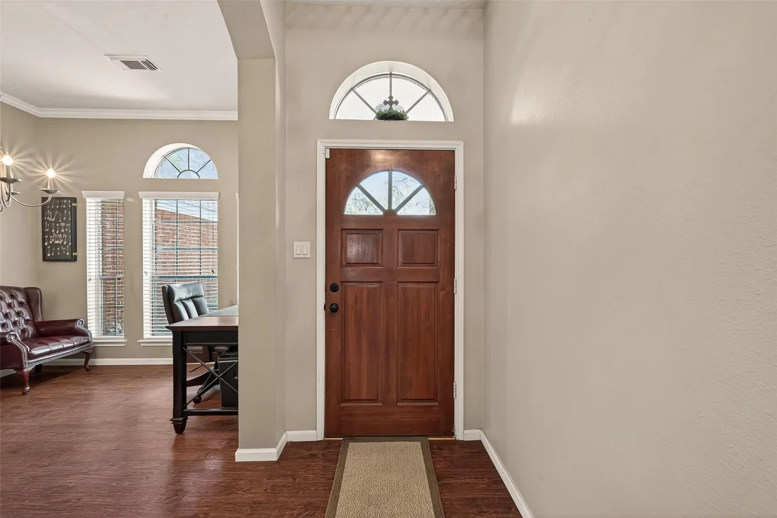 Photo of 12606 Millvan Drive