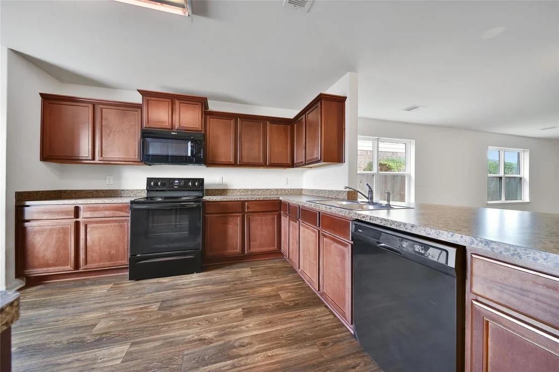 Photo of 2524 Watersail Drive