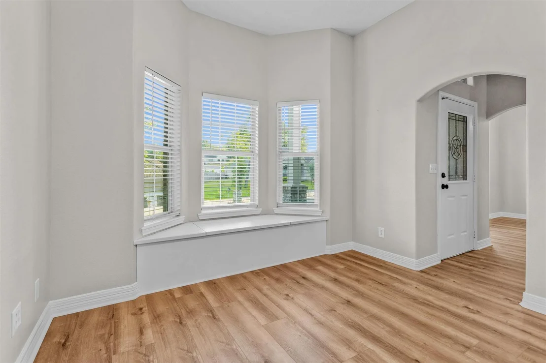 Photo of 1187 Oak Lane