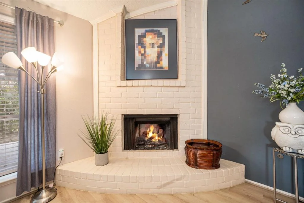 Photo of 910 Postwood Lane